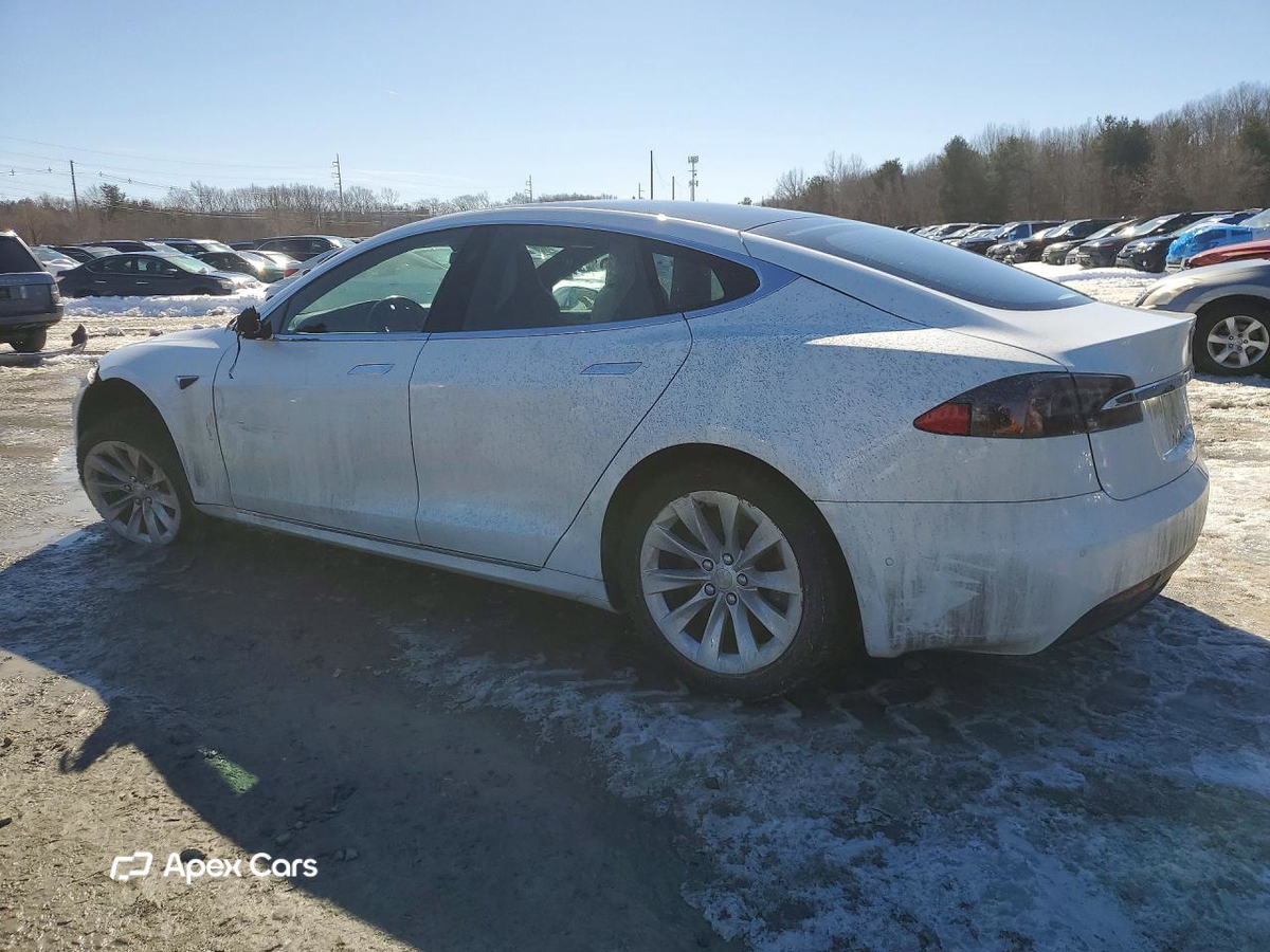 Tesla Model S 2020