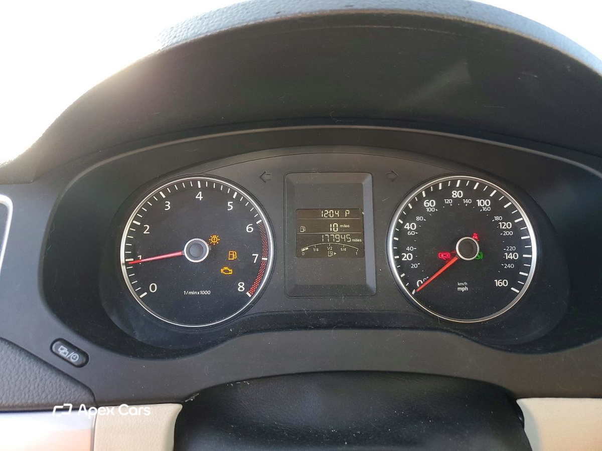 Volkswagen Jetta 2013