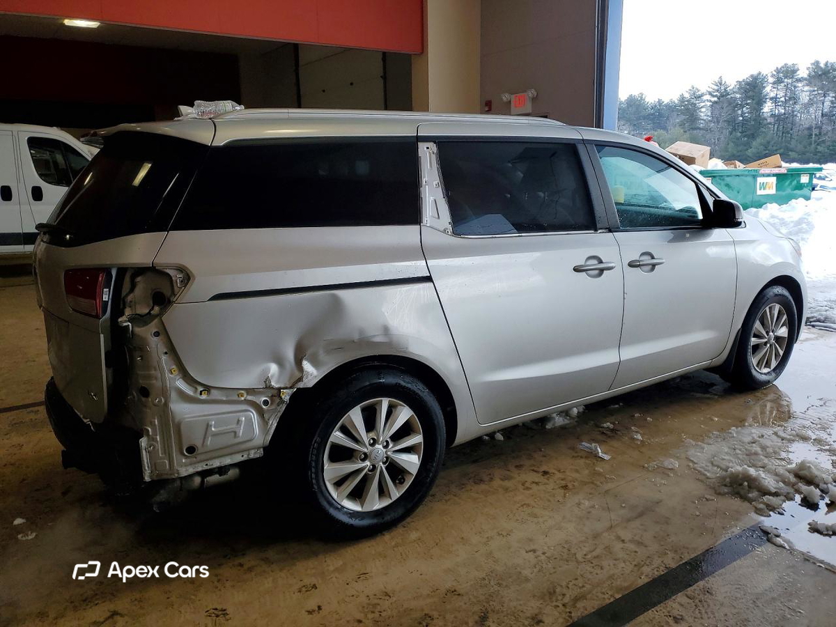 Kia Sedona 2016