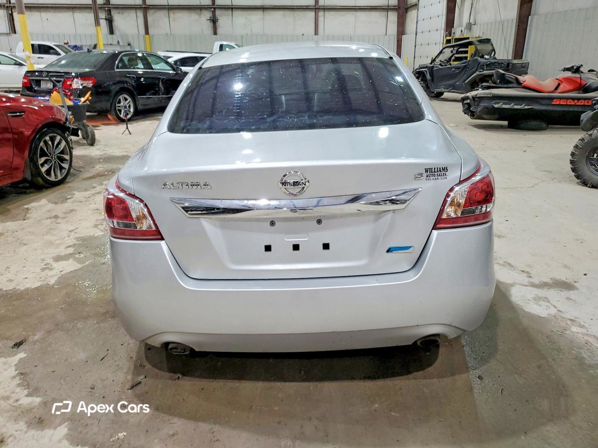 Nissan Altima 2013