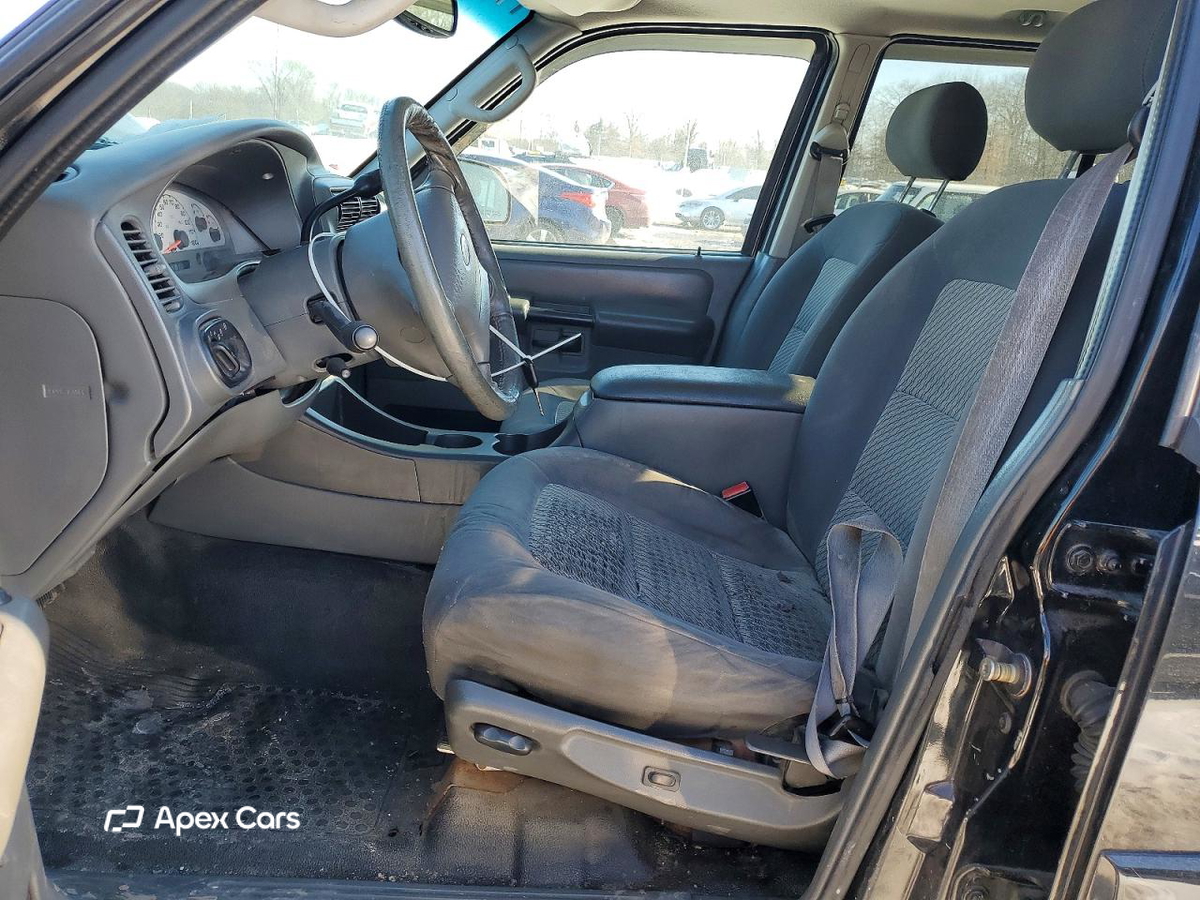 Ford Explorer 2004