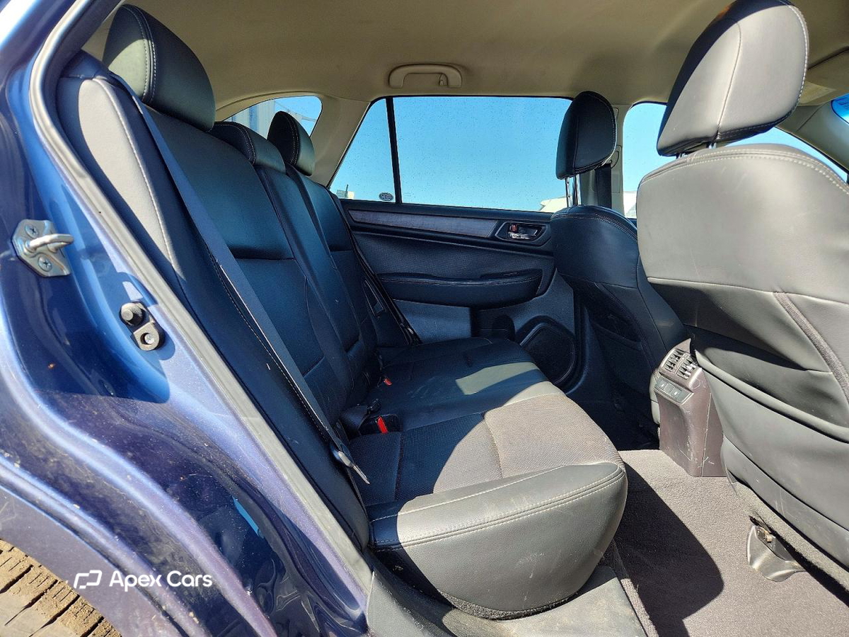 Subaru Outback 2016