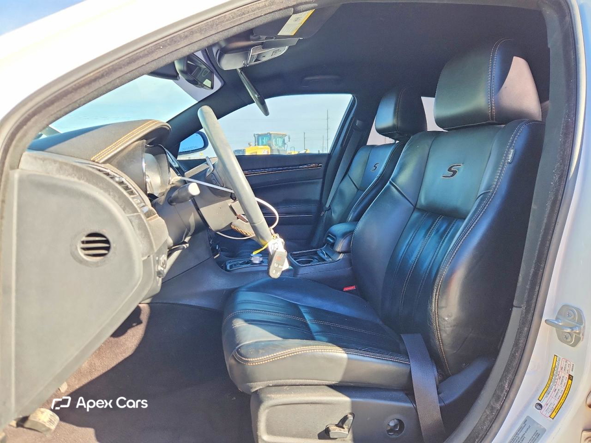 Chrysler 300 2016