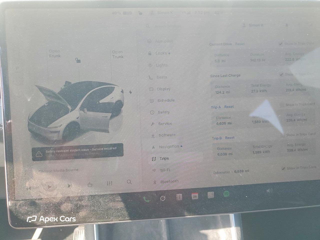 Tesla Model Y 2026