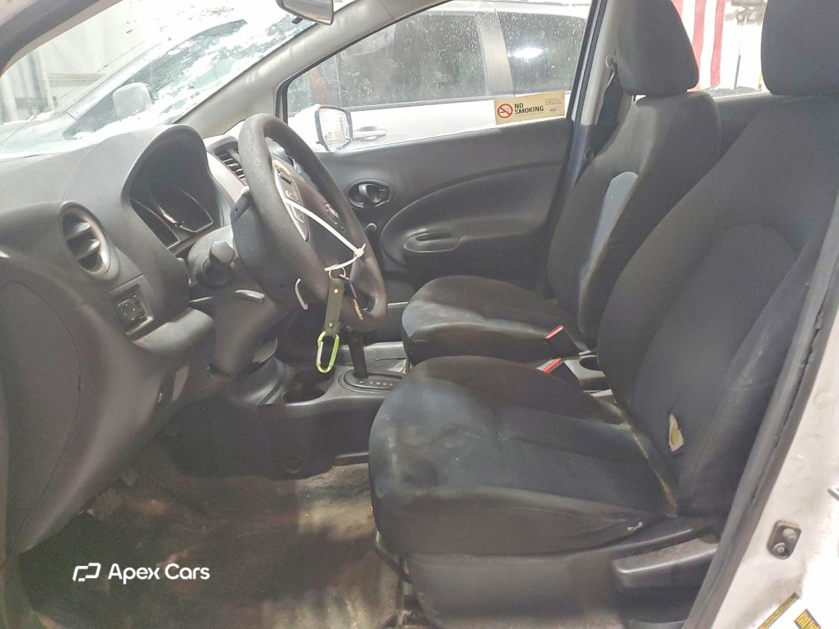 Nissan Versa 2016