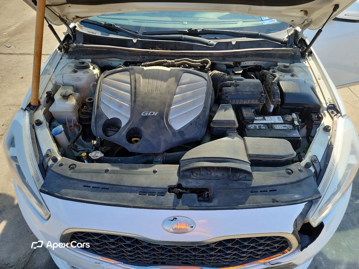 Kia Cadenza 2014