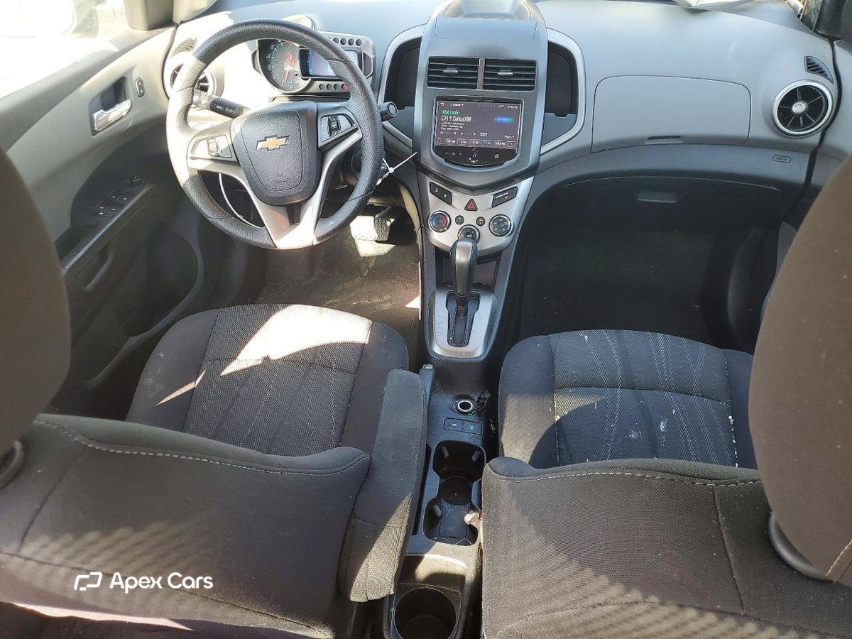 Chevrolet Sonic 2015