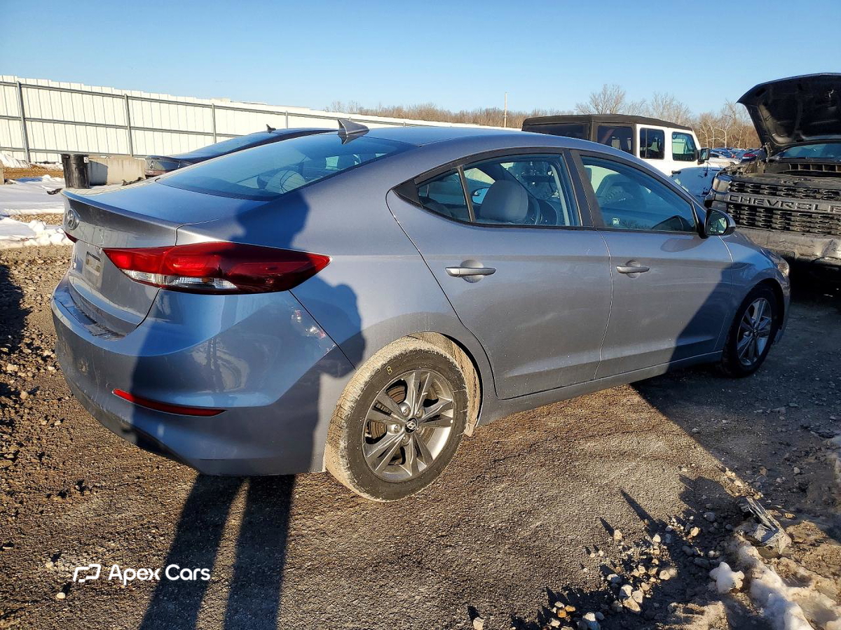 Hyundai Elantra 2017