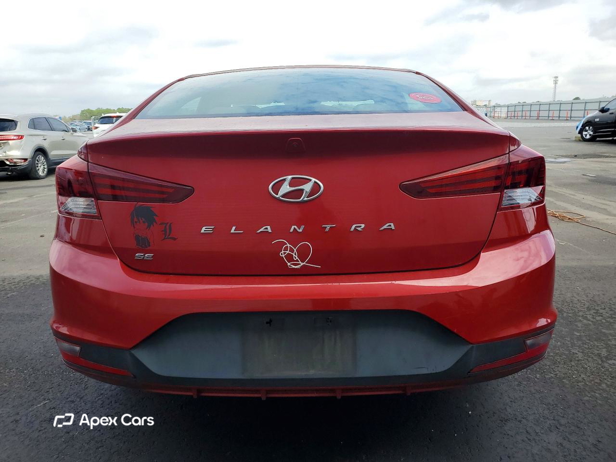 Hyundai Elantra 2019