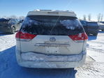 Toyota Sienna 2011