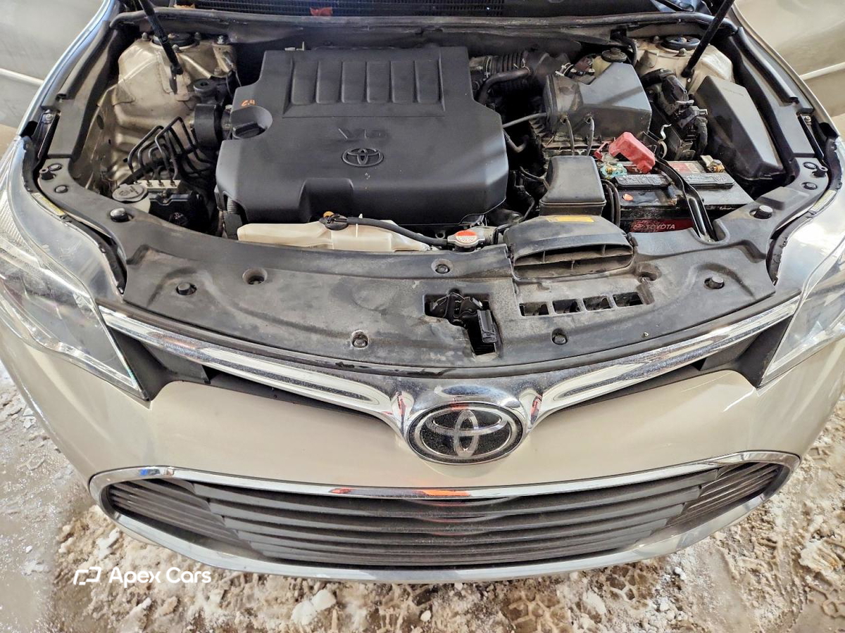 Toyota Avalon 2016