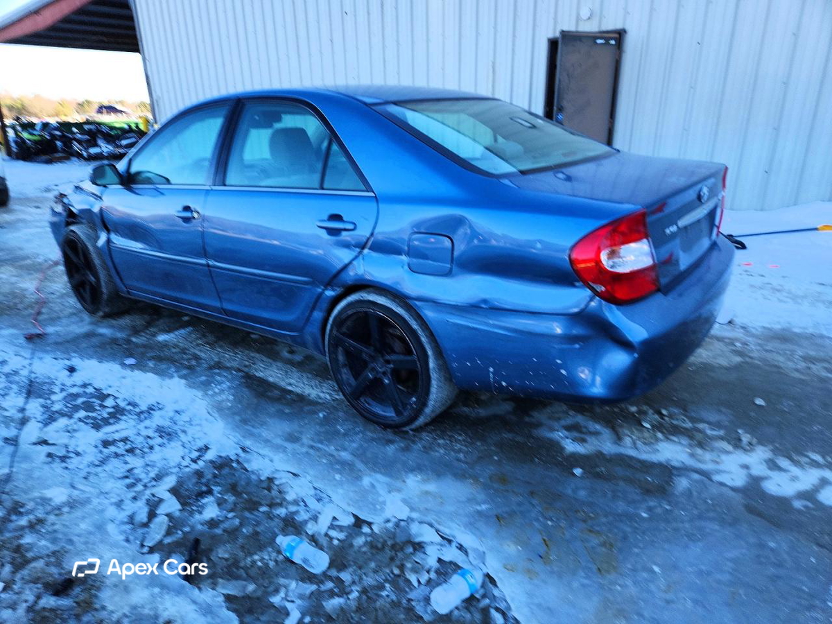 Toyota Camry 2004