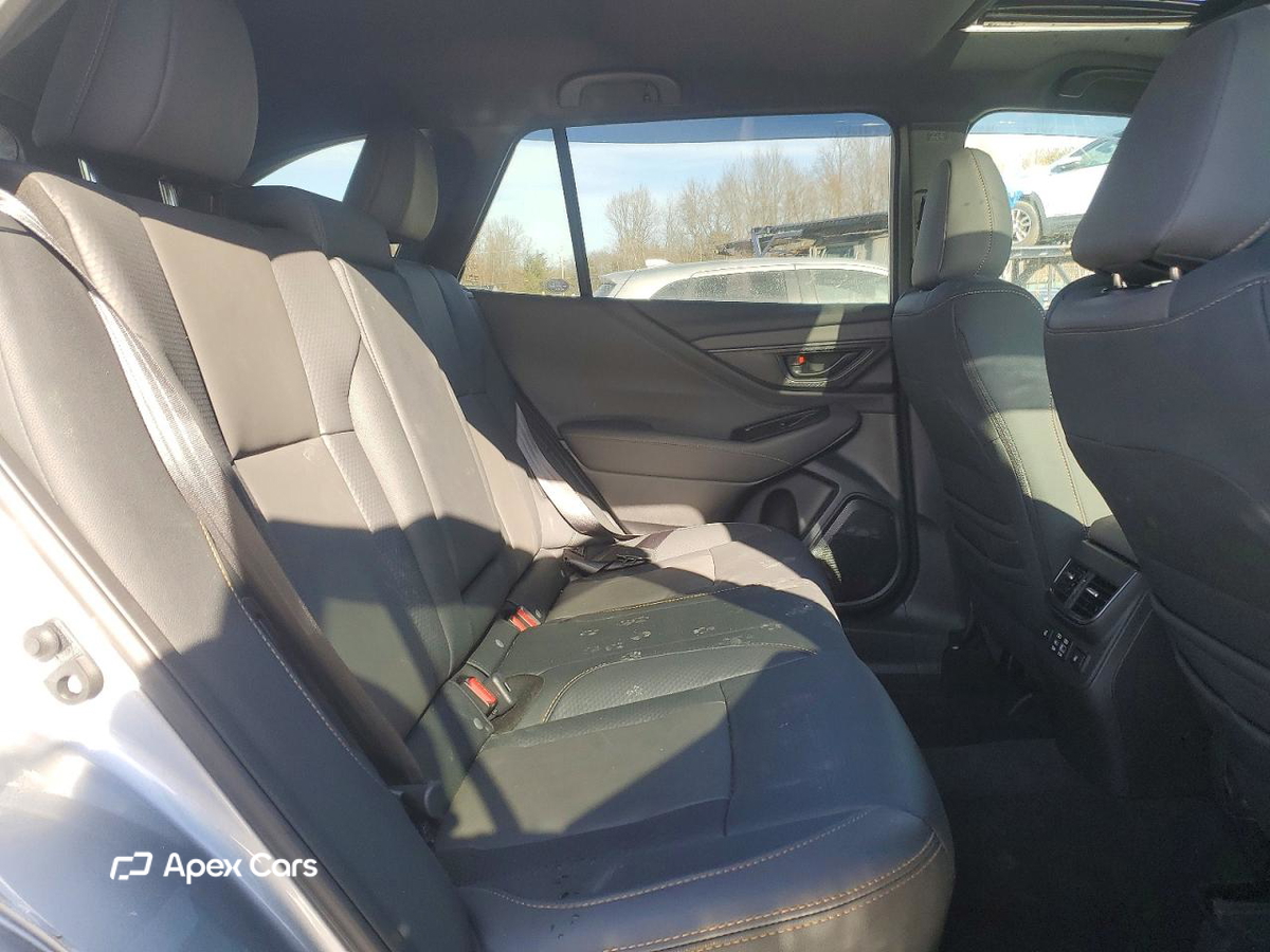 Subaru Outback 2025