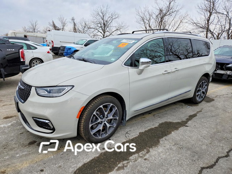 Chrysler Pacifica 2021 - Image 1 of 13