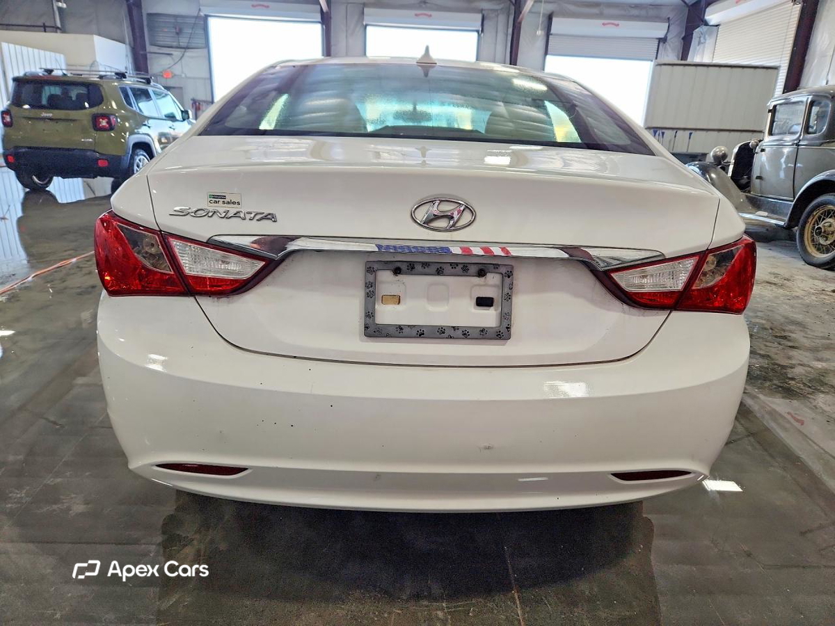 Hyundai Sonata 2013