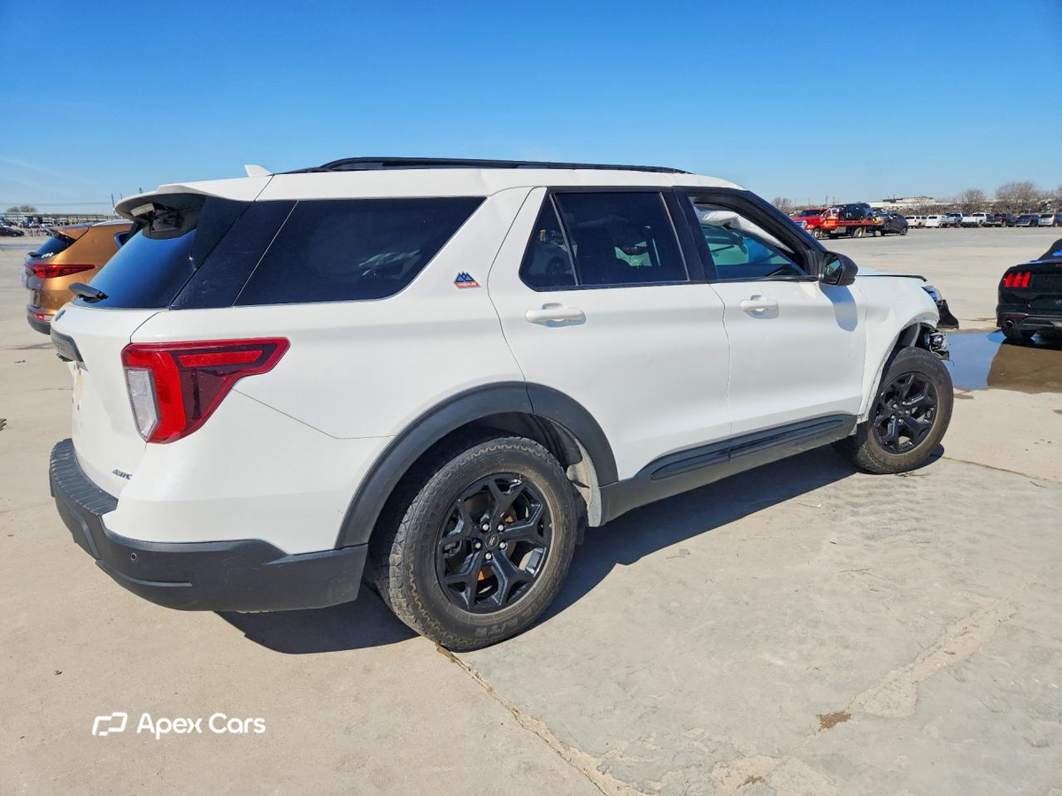 Ford Explorer 2021