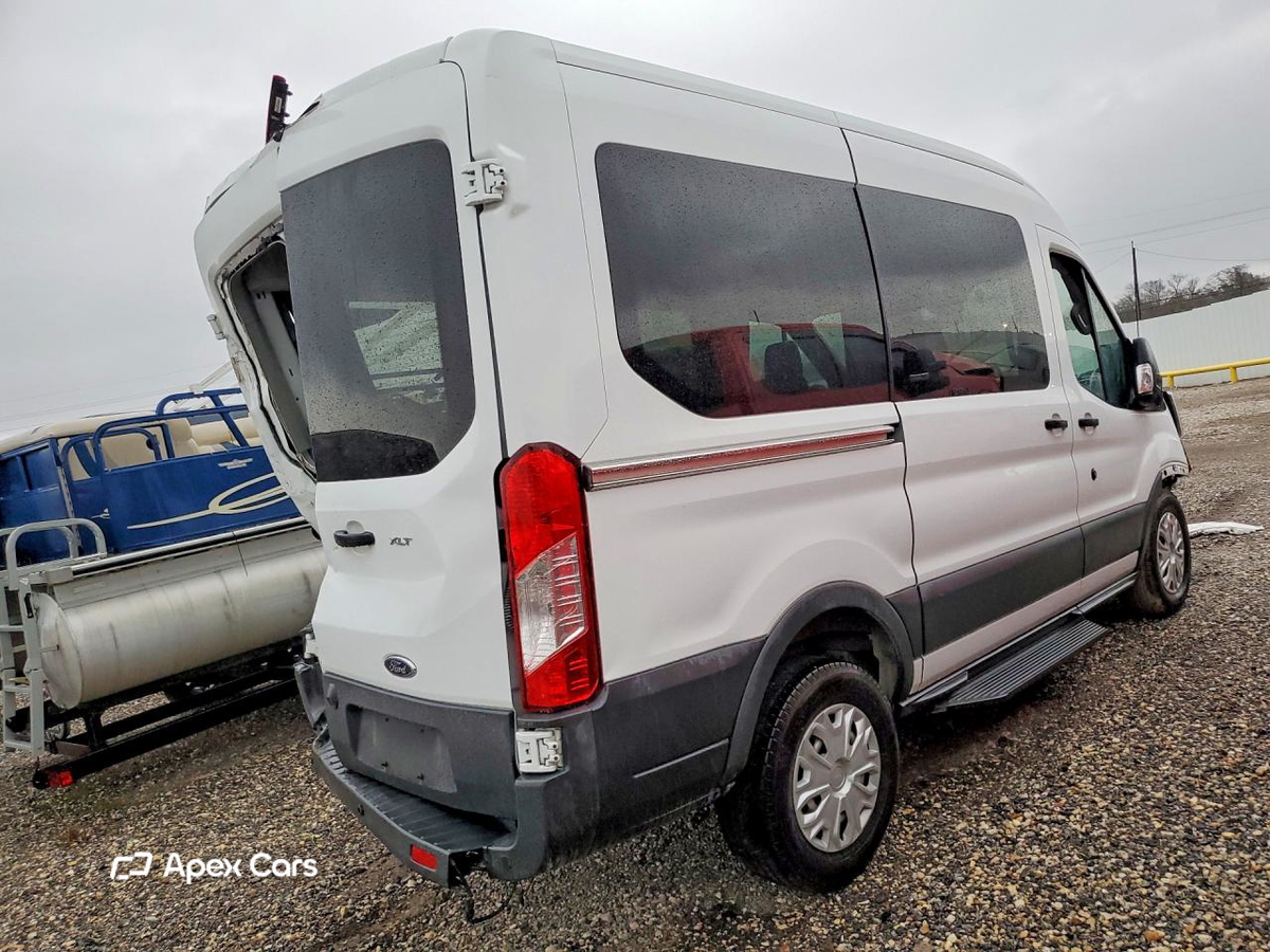 Ford Transit 2017