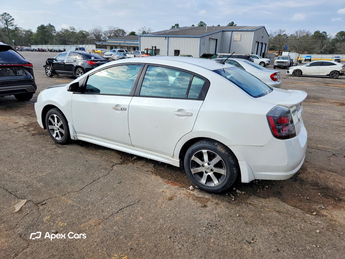 Nissan Sentra 2012