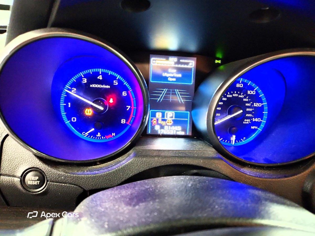 Subaru Legacy 2015