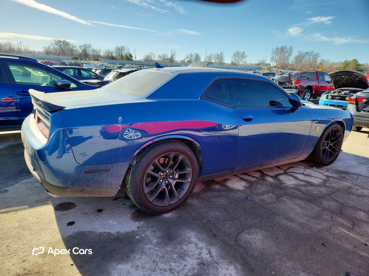 Dodge Challenger 2021