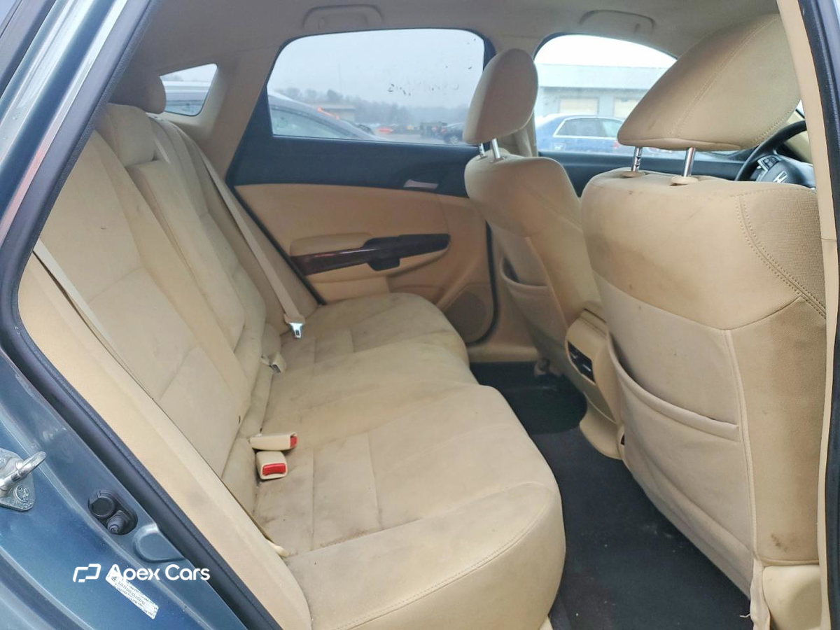 Honda Crosstour 2012
