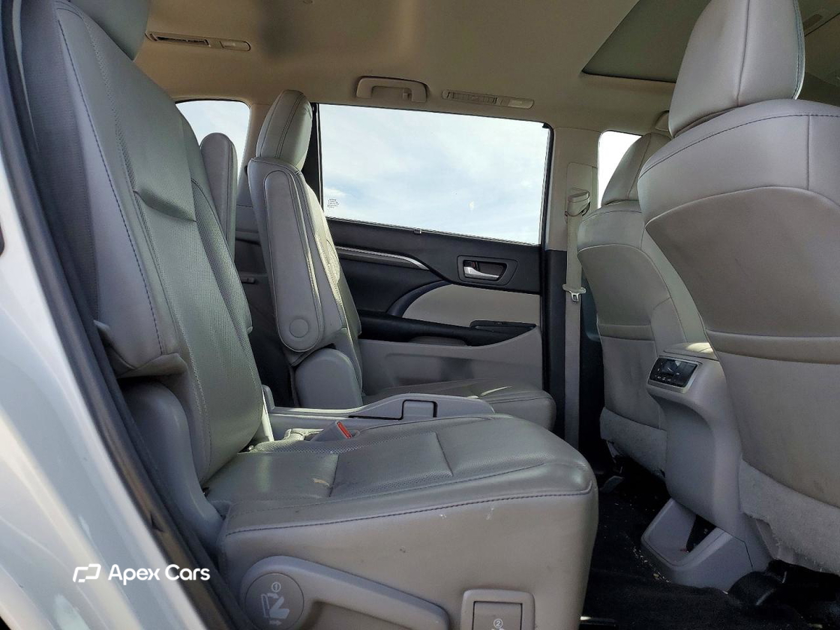 Toyota Highlander 2017