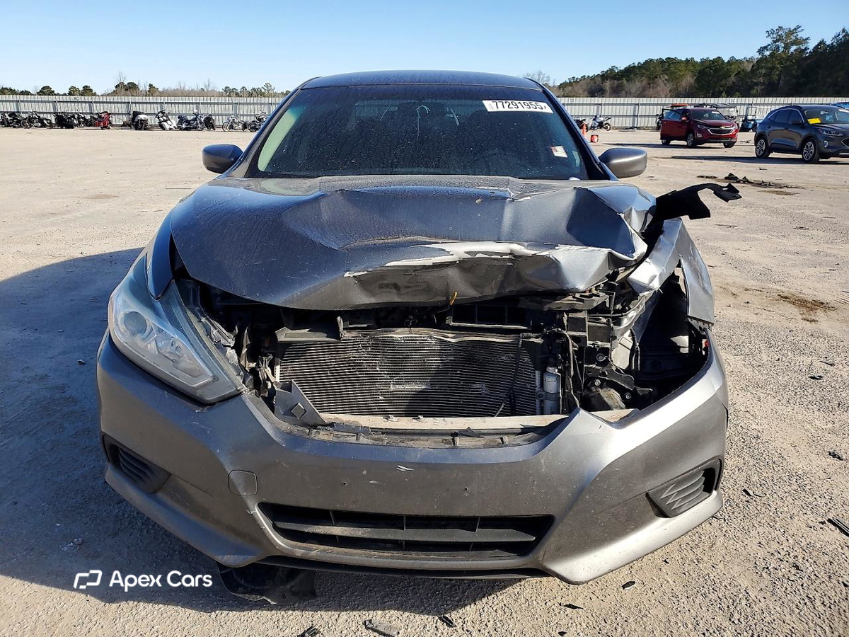 Nissan Altima 2018