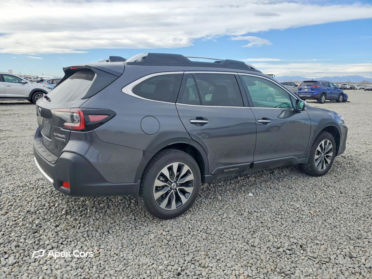 Subaru Outback 2025