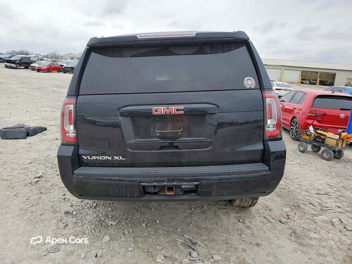 GMC Yukon 2016