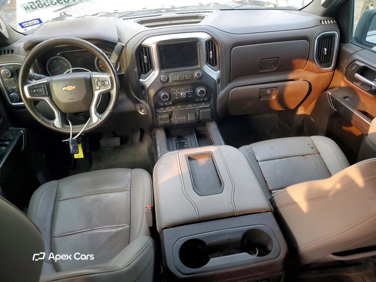 Chevrolet Silverado 2021