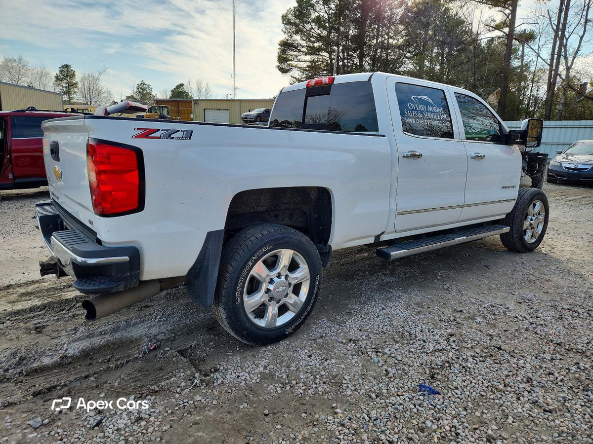 Chevrolet Silverado 2018