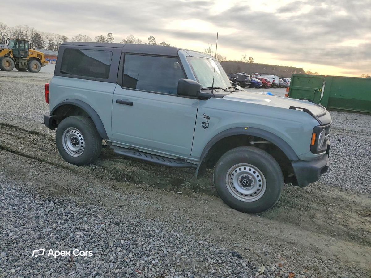 Ford Bronco 2022
