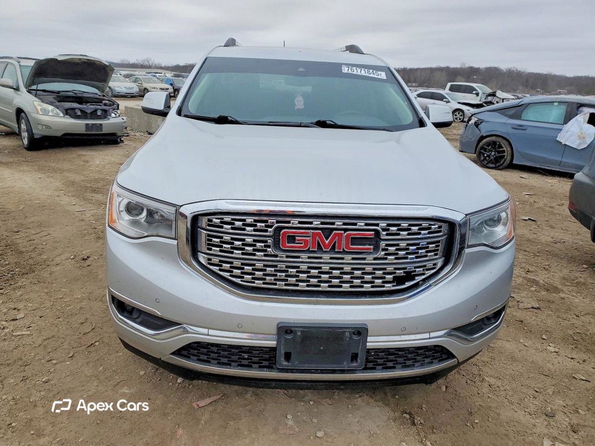 GMC Acadia 2018