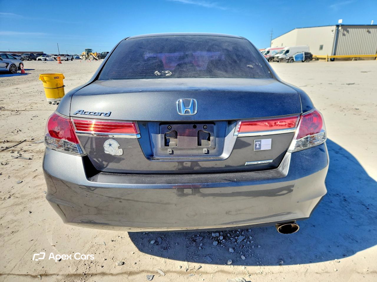 Honda Accord 2011