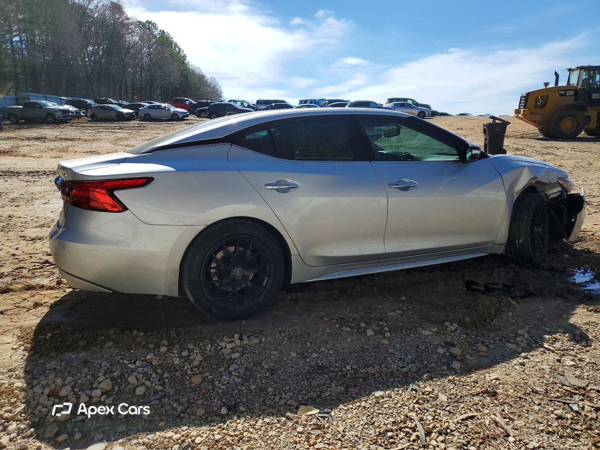 Nissan Maxima 2018