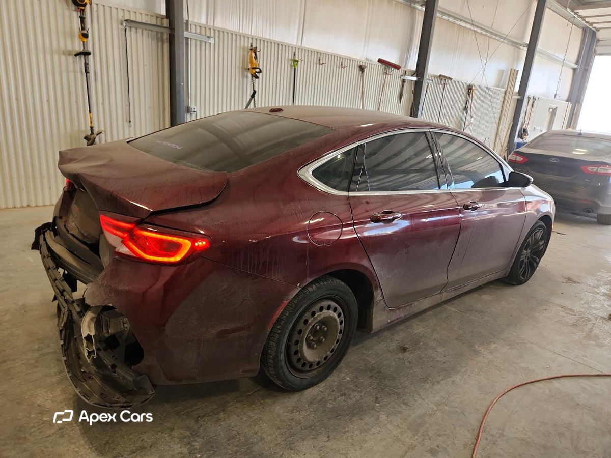 Chrysler 200 2015