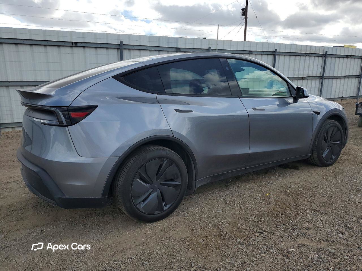 Tesla Model Y 2026