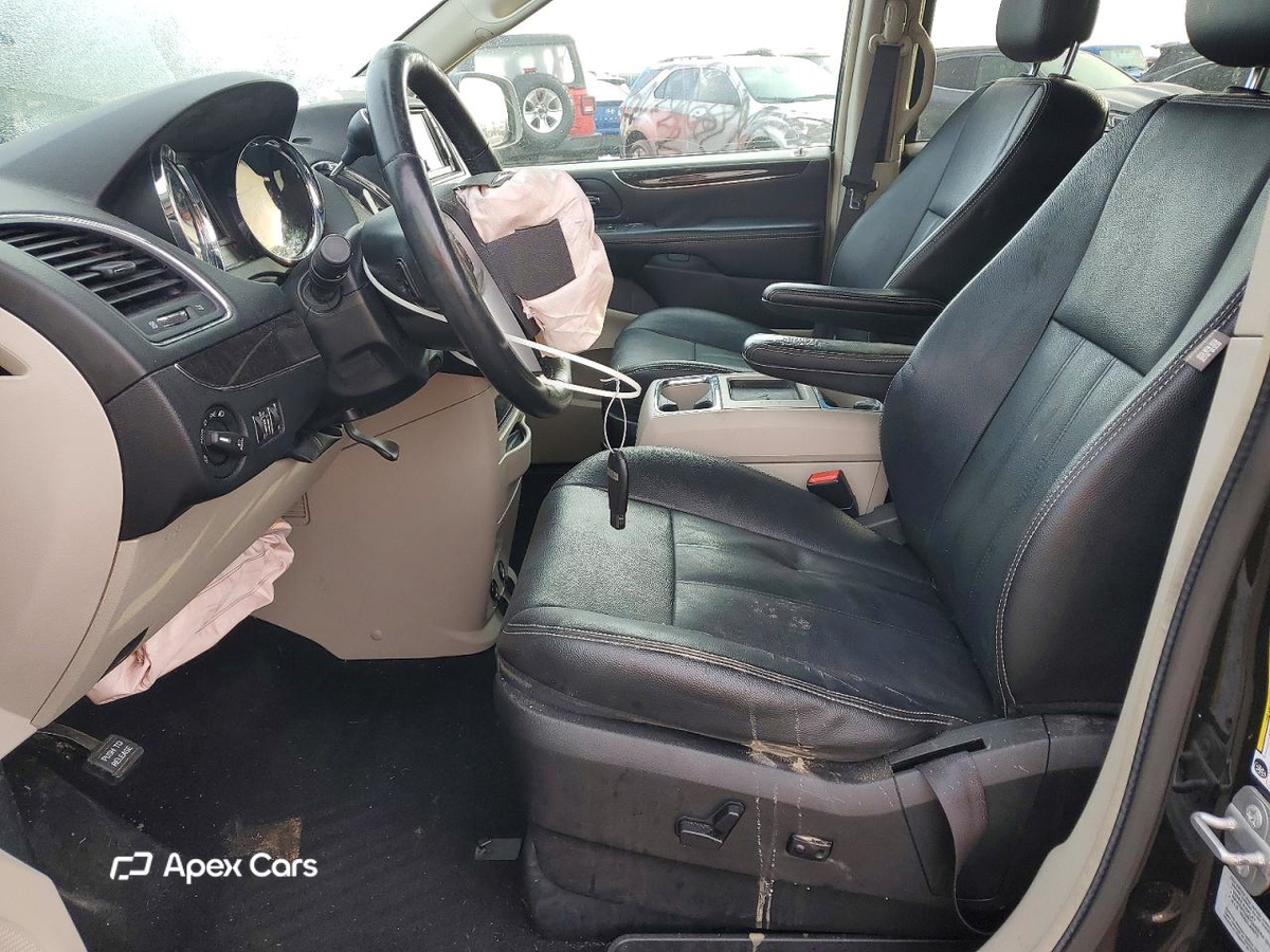 Chrysler Voyager 2016