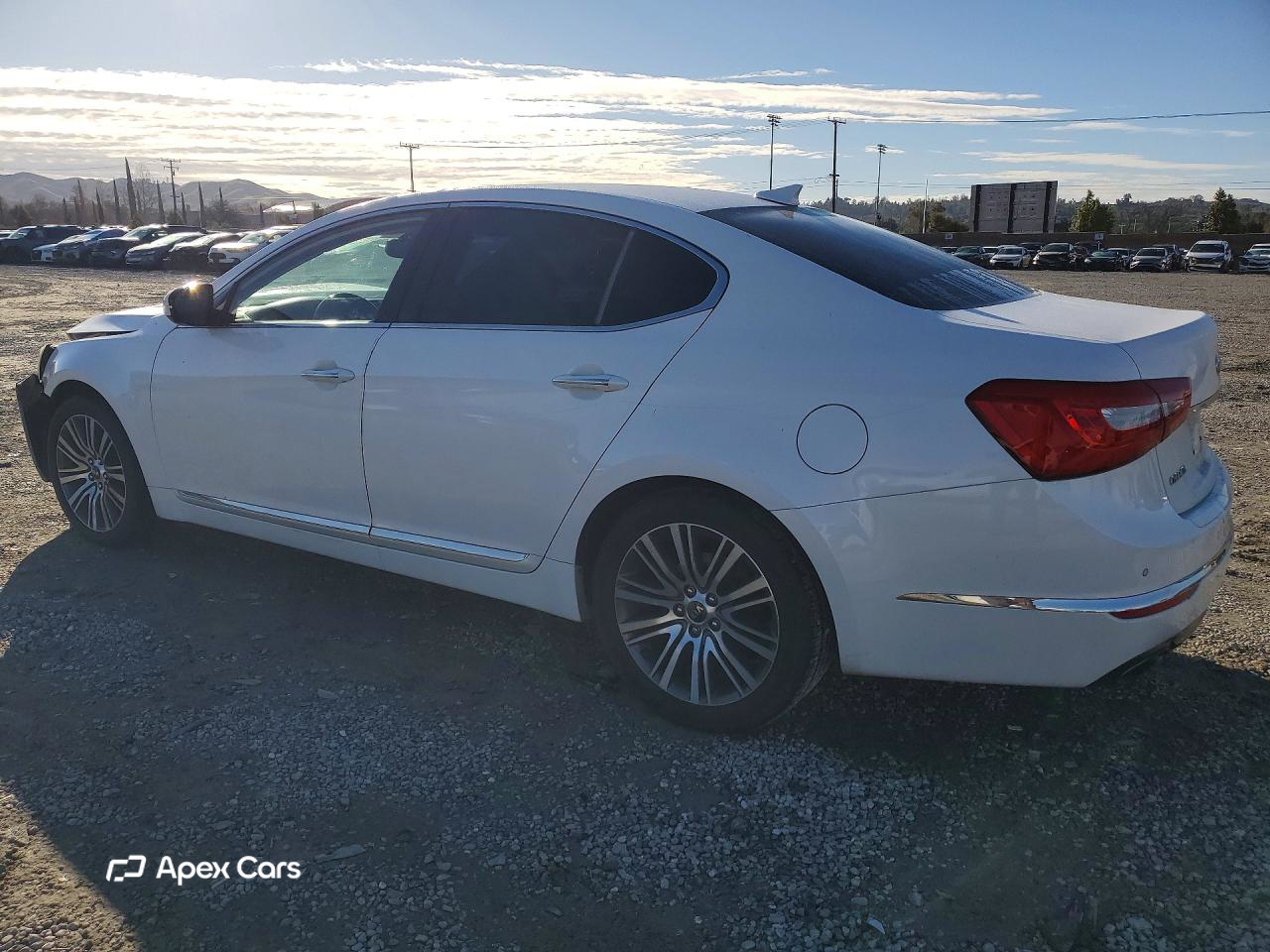 Kia Cadenza 2015