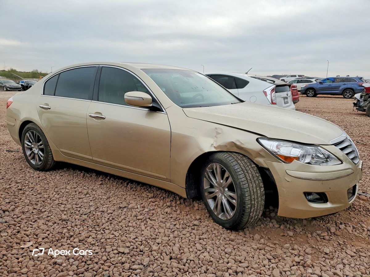 Hyundai Genesis 2011