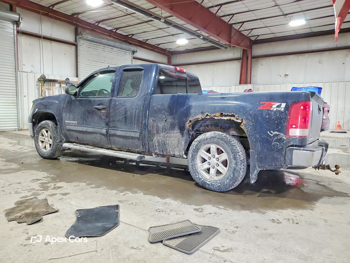 GMC Sierra 2011