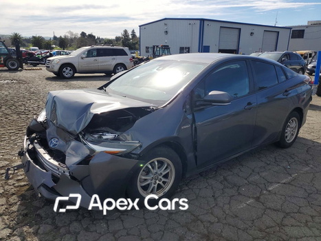 Toyota Prius 2017 - Image 1 of 12
