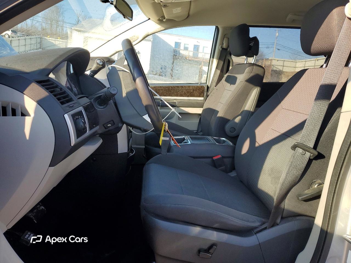 Dodge Caravan 2010