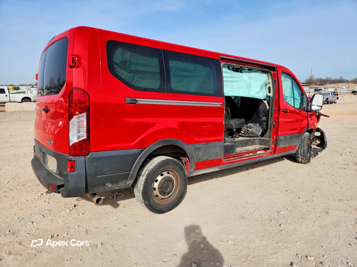 Ford Transit 2021