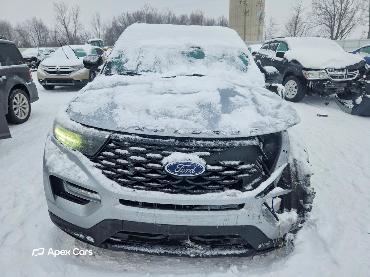 Ford Explorer 2023
