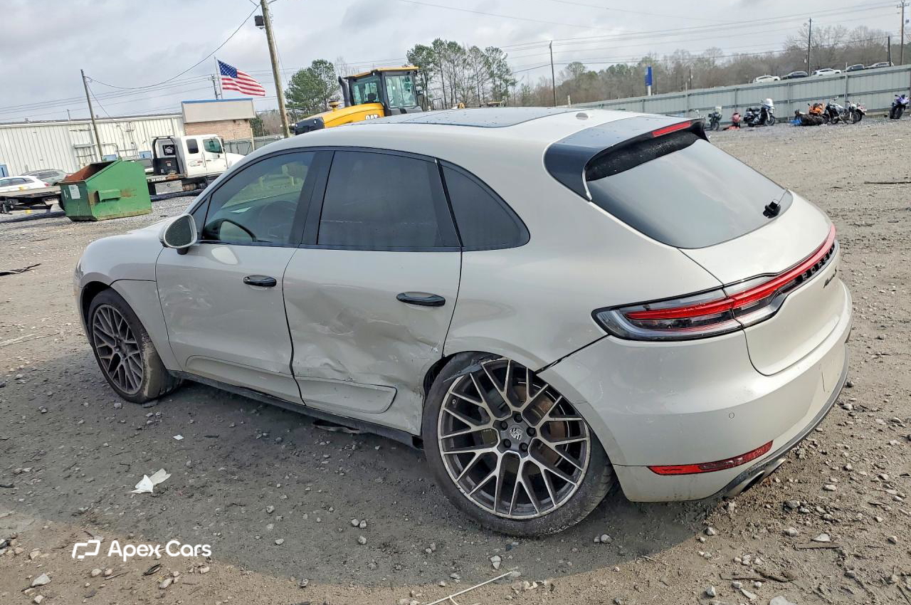 Porsche Macan 2021
