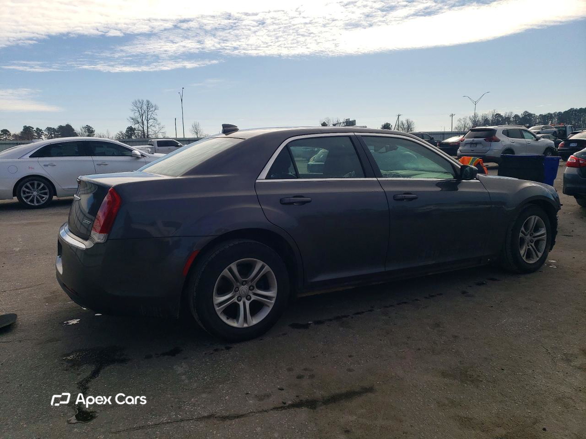 Chrysler 300 2015