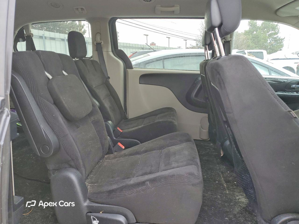 Dodge Caravan 2015