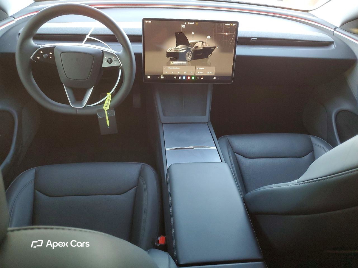 Tesla Model 3 2025