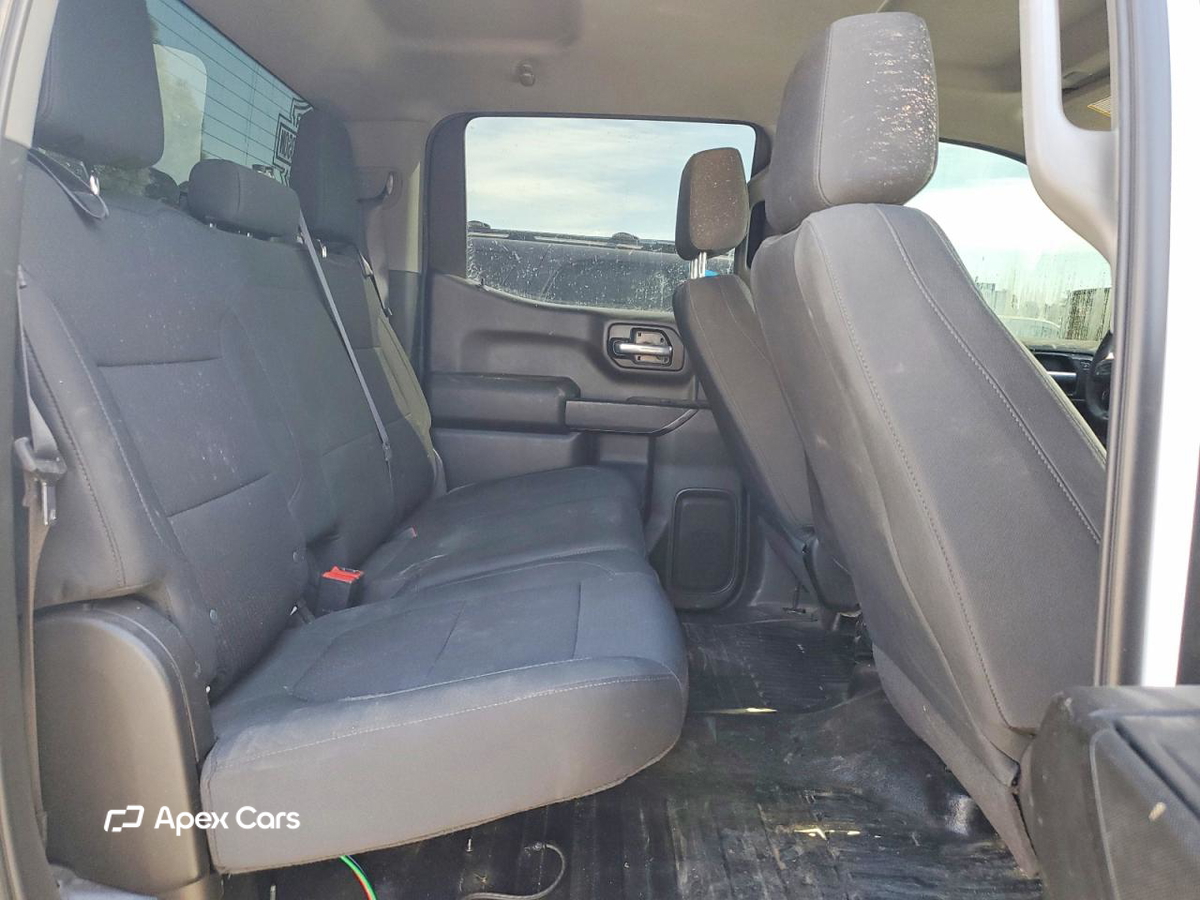 Chevrolet Silverado 2021